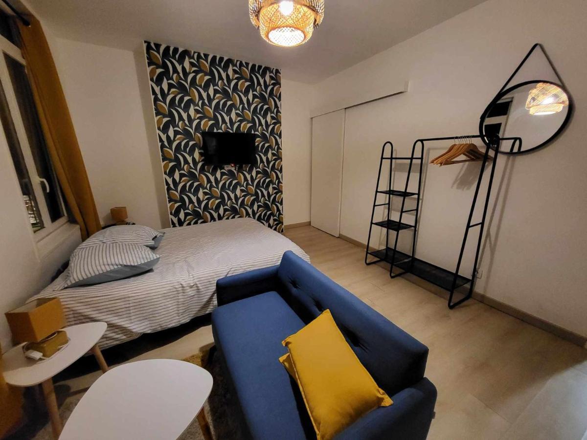 Apartment Deguise 9 *